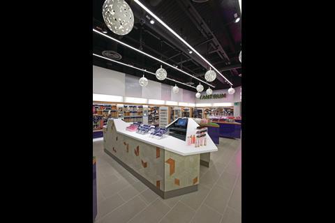 Tantrum Westfield Stratford